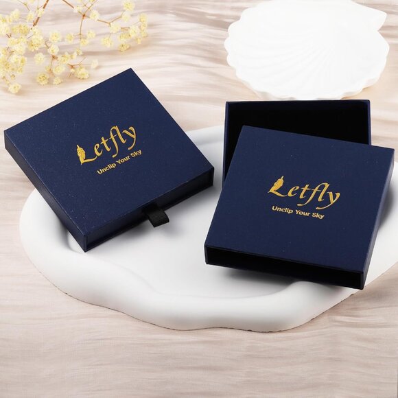 Unique Aquarius Zodiac Necklace - Gold-Plated Natural Shell with Adjustability - Picture 6 of 6